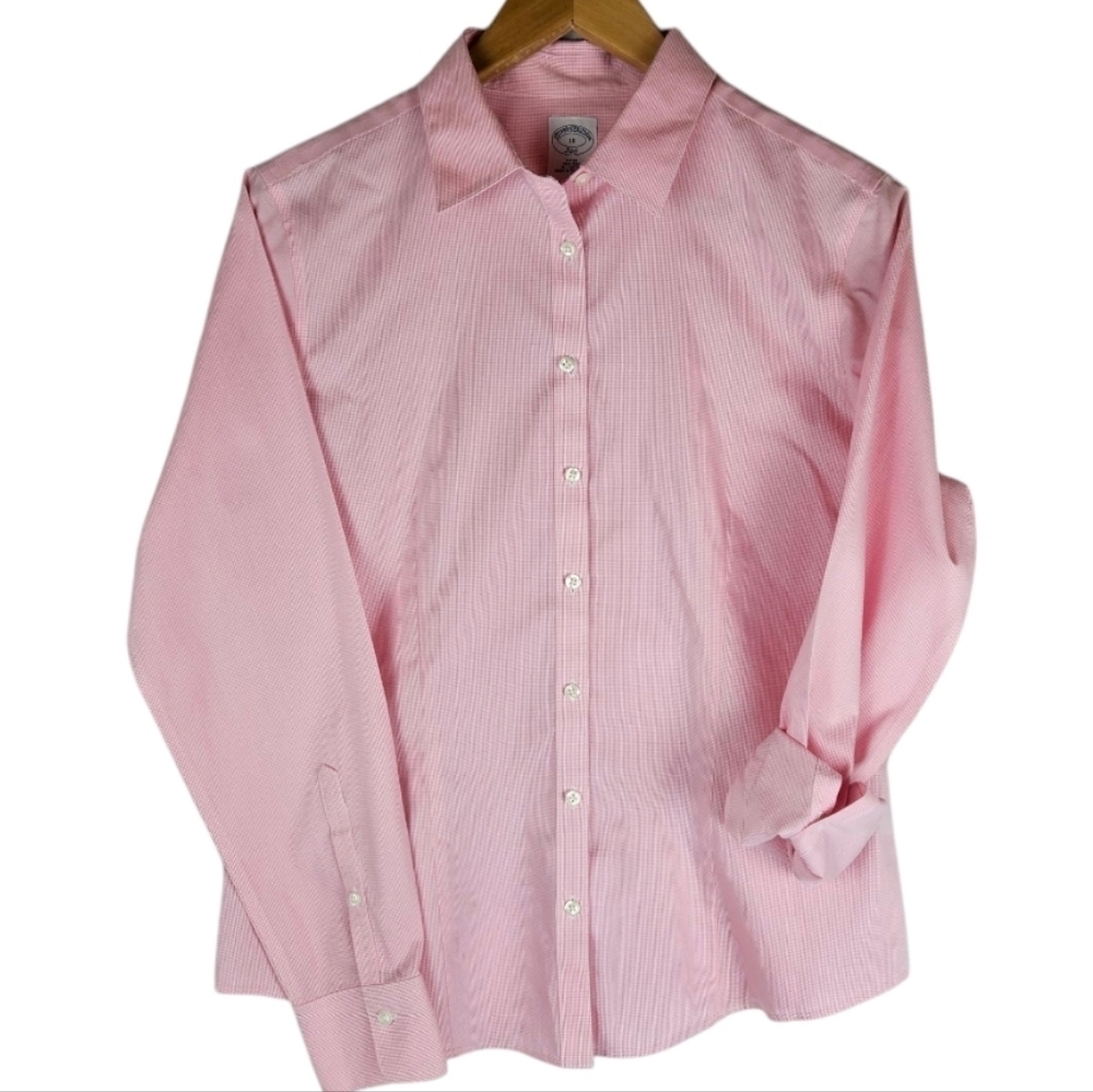 Classic Brooks Brothers Pink Button-Up Shirt Sze 10​​​​